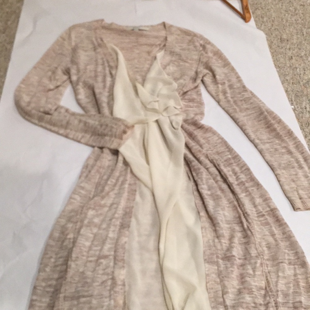 Cardigan - Picture 2 of 6
